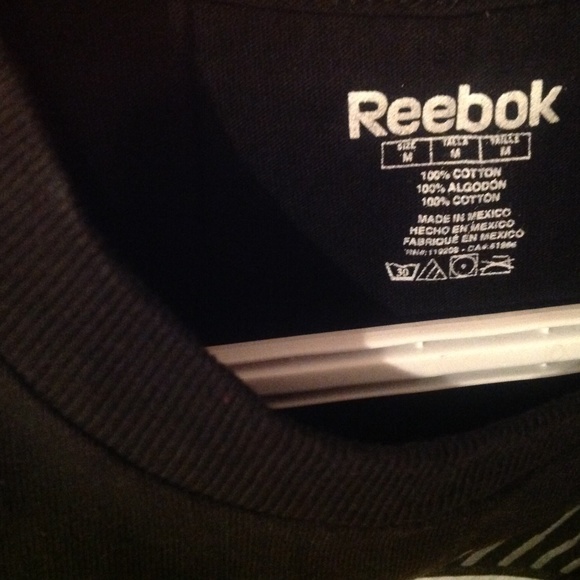 Sarnia Sting tshirt - Picture 2 of 3